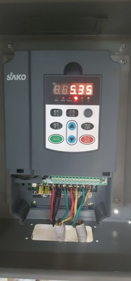 “印刷開槽模切機應用變頻技術改善設備性能提高自動化水平”