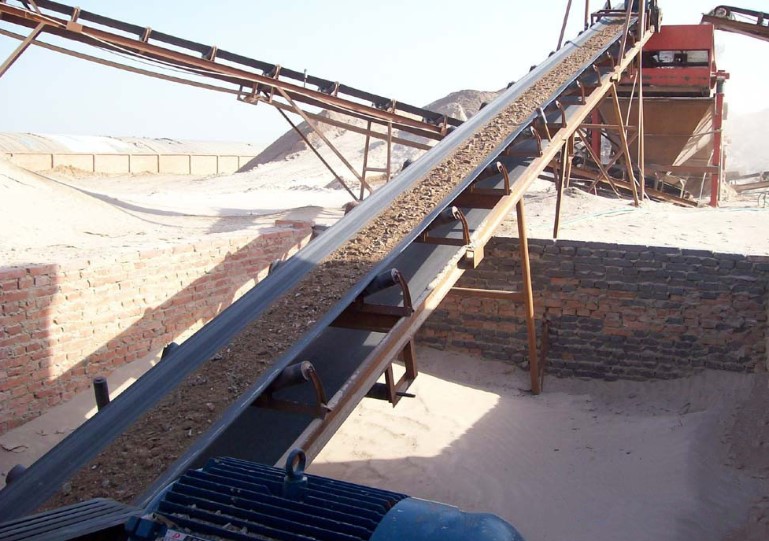 “變頻器在現(xiàn)代煤礦生產(chǎn)中都有哪些用處？”